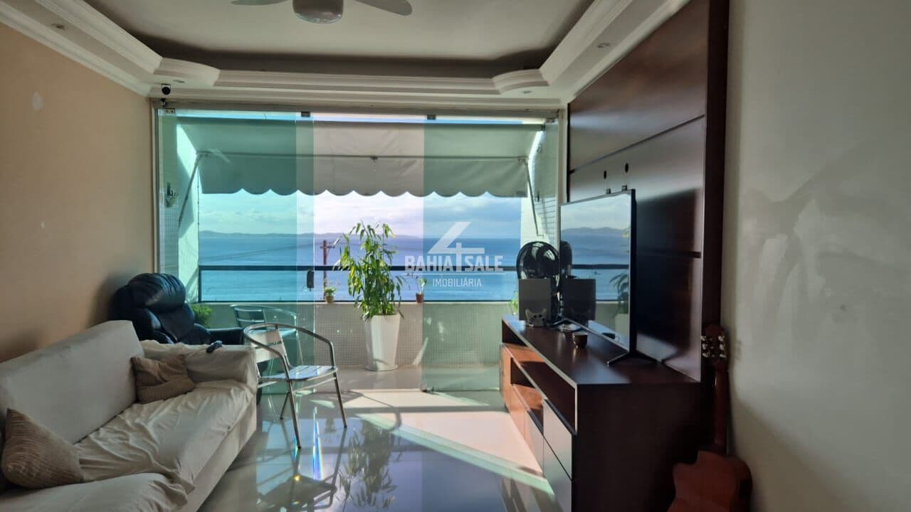OPORTUNIDADE na Barra! 3/4 com vista deslumbrante e permanente para o mar