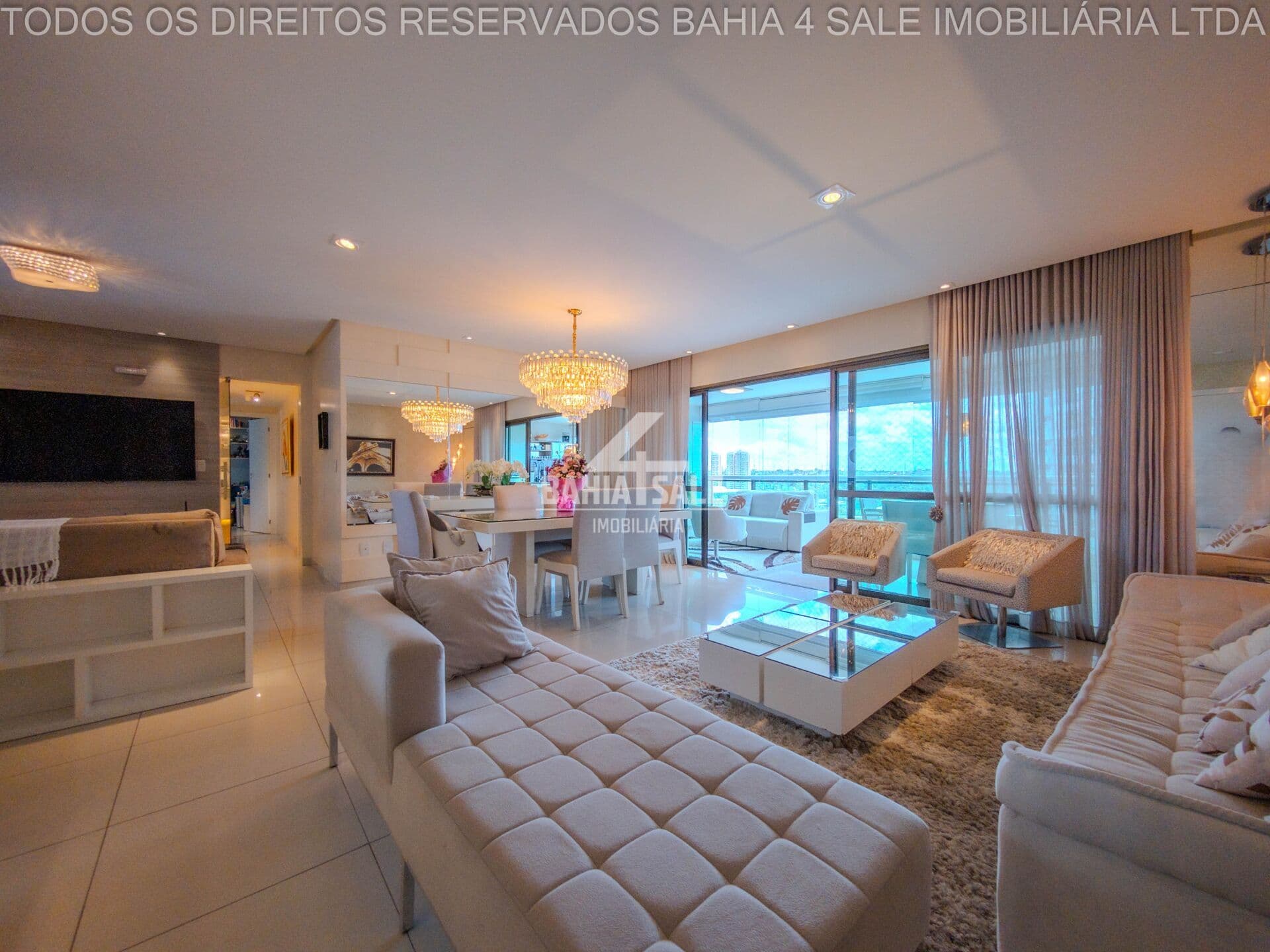 Apartamento à venda Le Parc Salvador | 4 suítes | 196m² | 3 vagas