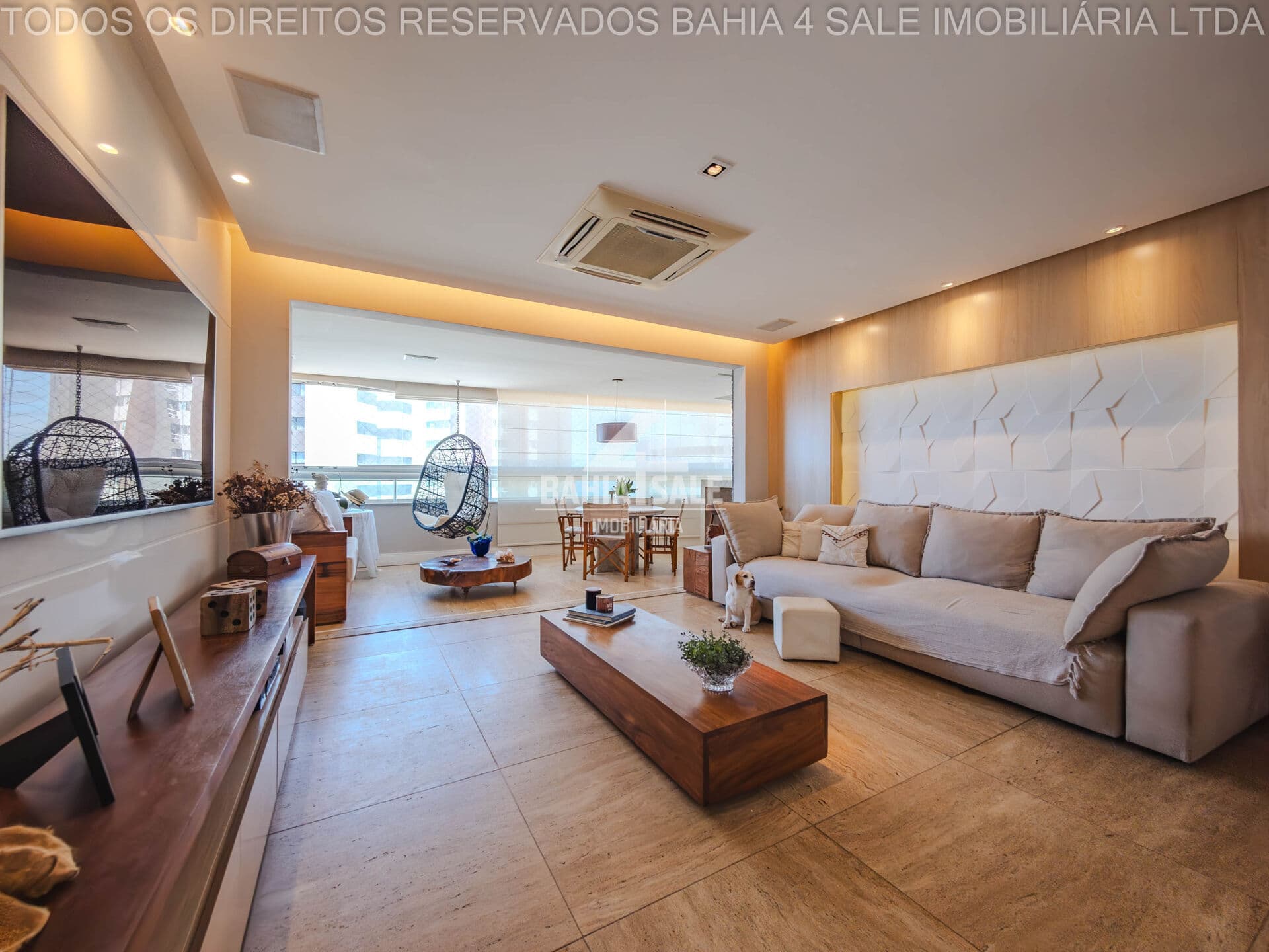 Apartamento de 207m² com 3 suítes, 5 vagas e lazer completo no Residenza Vista Reale, em Patamares.