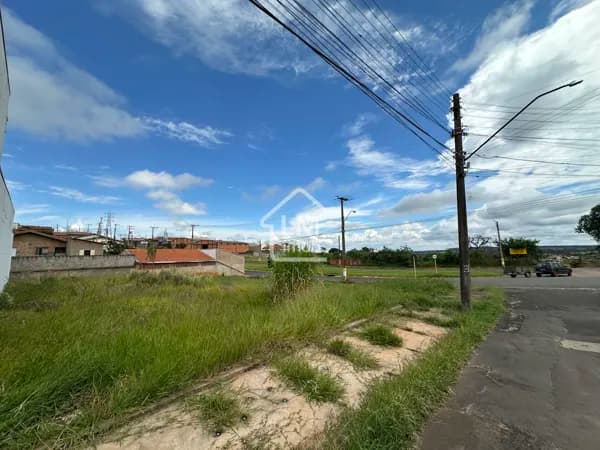 Terreno à venda Jardim Europa 3 Avaré