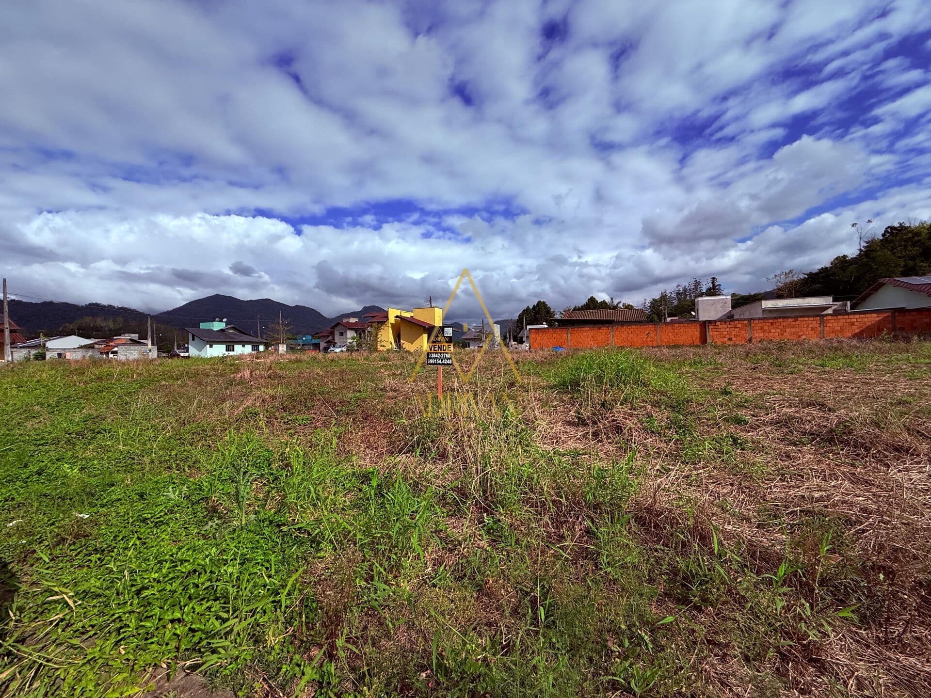 Terreno no bairro Barra do Rio Cerro II