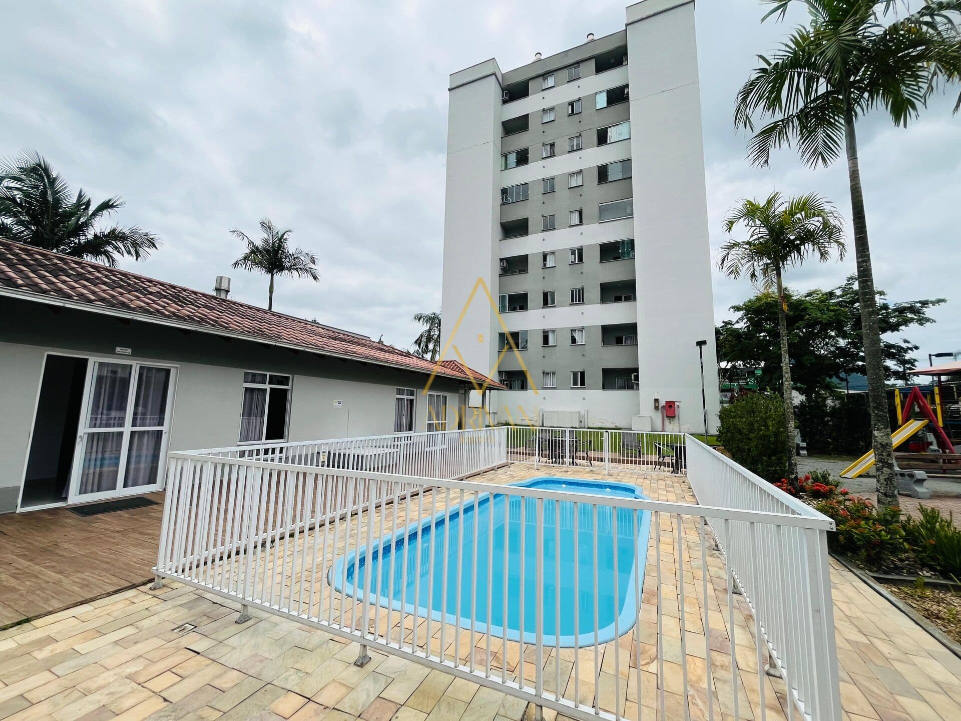 Apartamento Padrão no bairro Jaraguá 99