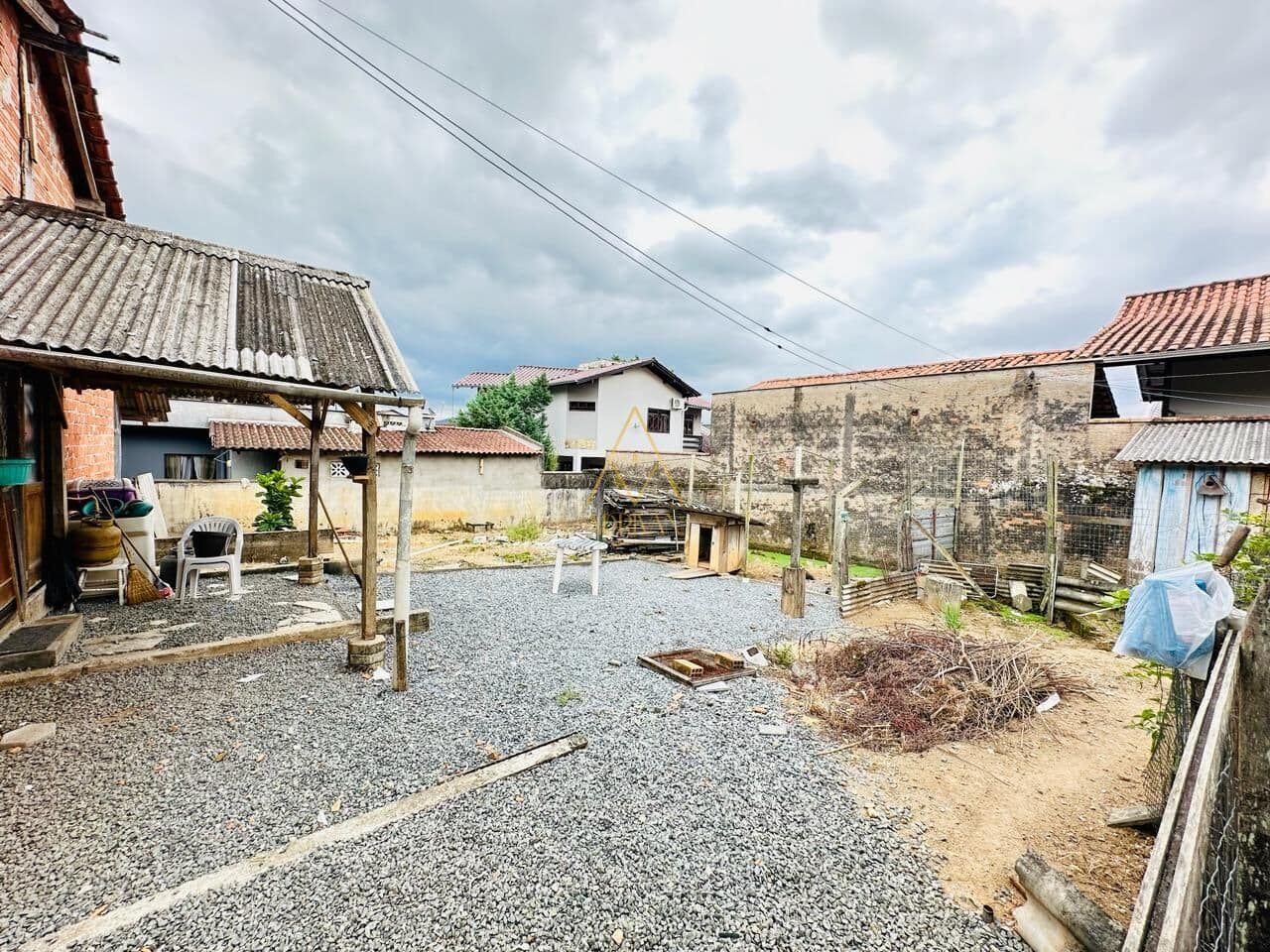 Terreno no bairro Rio Molha