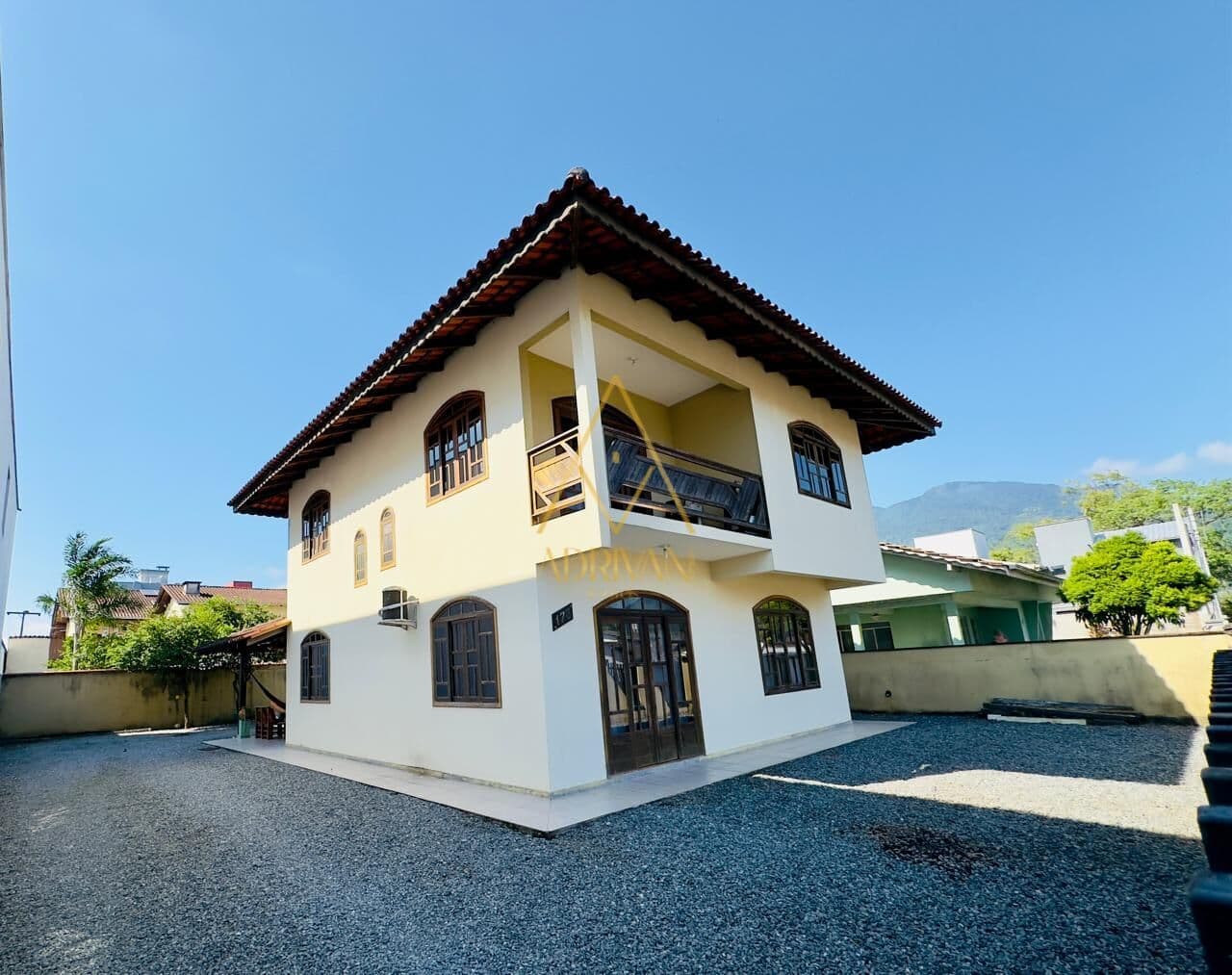 Casa Padrão no Bairro Vila Lalau