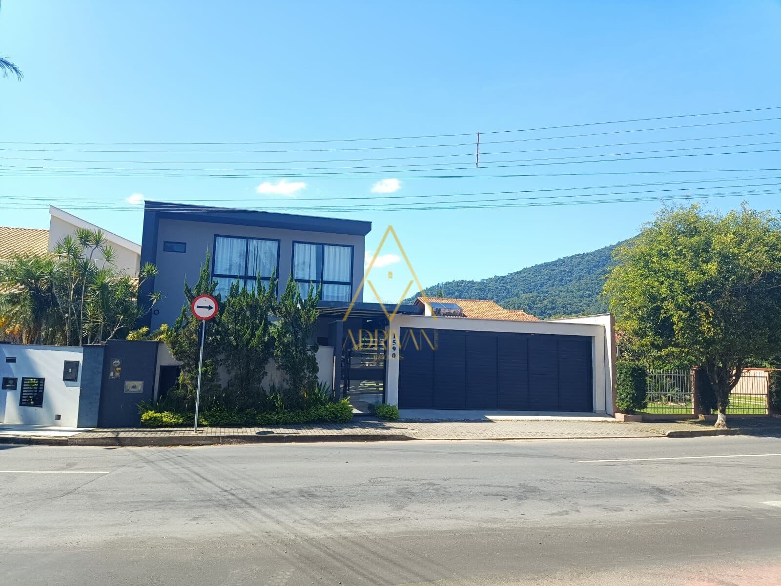 Casa Padrão no bairro Amizade