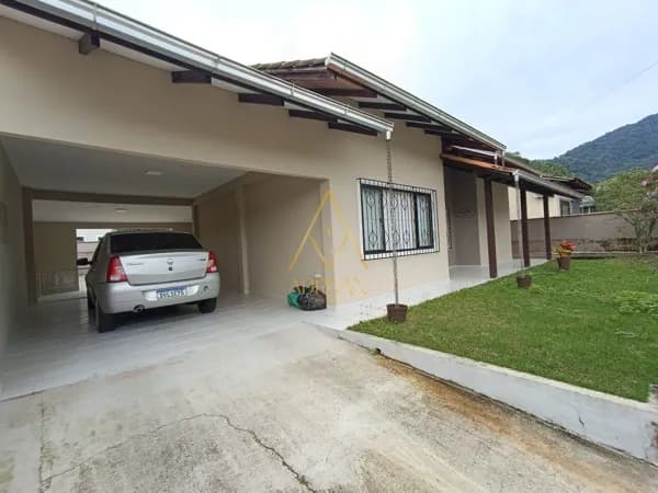 Casa Padrão no bairro Amizade