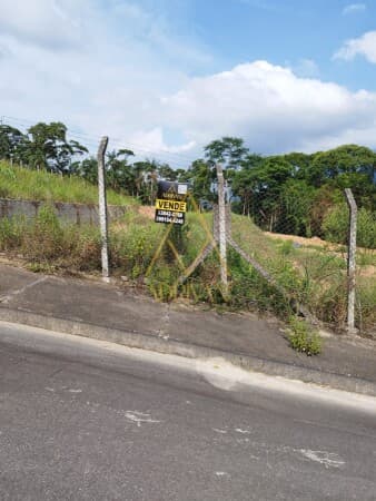 Terreno no Bairro Vila Lenzi