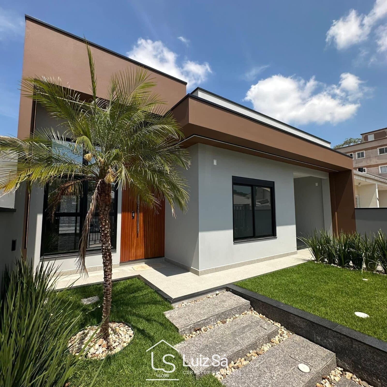 Casa 3 Quartos em São José!