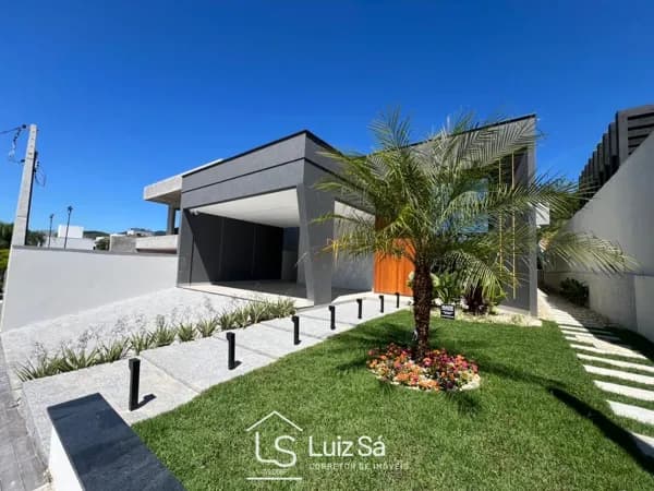 Casa Alto Padrão em São José!