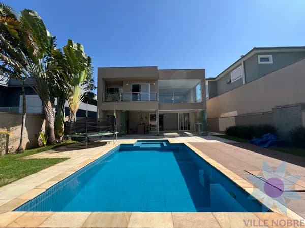 Casa de Condomínio em Santana de Parnaíba - Tamboré