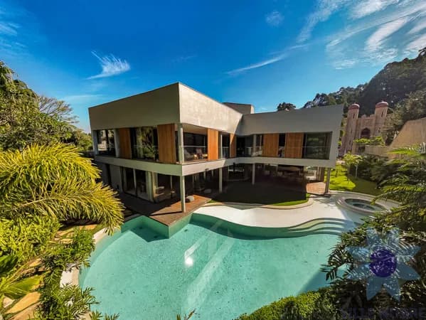 Casa em Condomínio em Tamboré, Barueri/SP