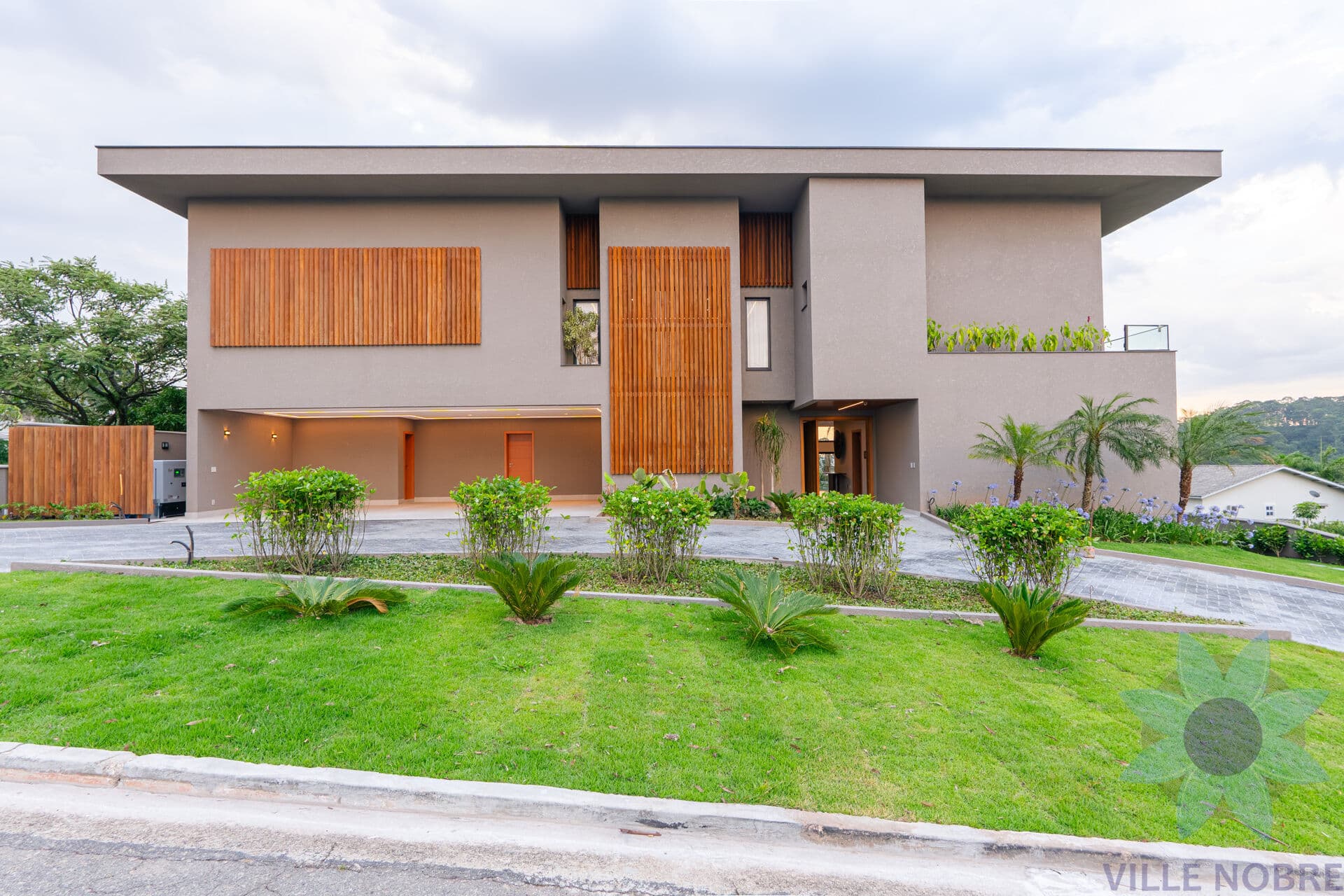 Casa de Condomínio em Barueri - Residencial Tamboré