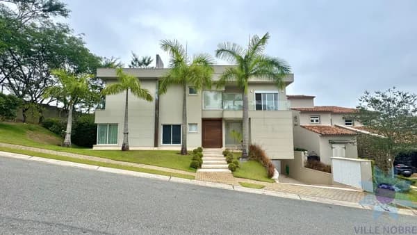 Casa de Condomínio em Santana de Parnaíba - Alphaville