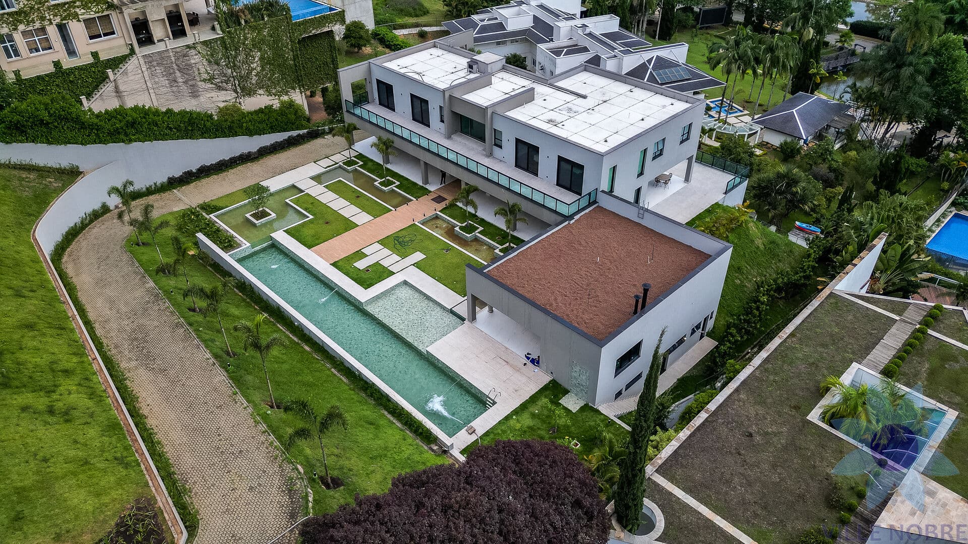 Casa de Condomínio em Barueri - Residencial Tamboré