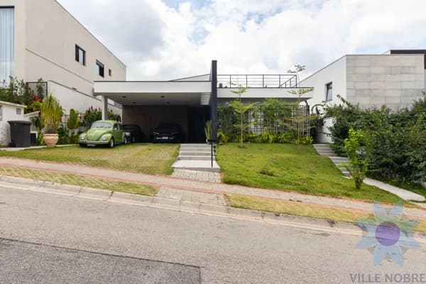 Casa de Condomínio em Santana de Parnaíba - Colinas da Anhangüera