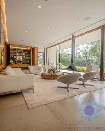 Casa de Condomínio em Santana de Parnaíba - Alphaville