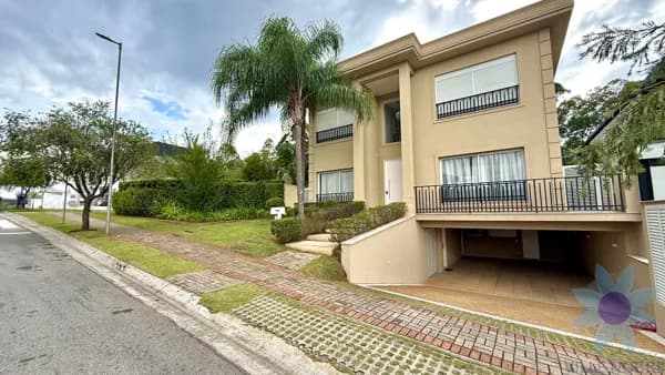 Casa de Condomínio em Santana de Parnaíba - Colinas da Anhangüera