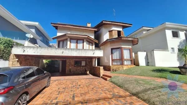 Casa de Condomínio em Barueri - Alphaville