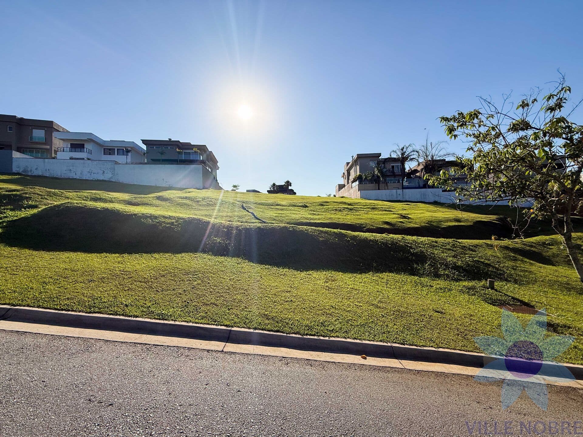 Lote/Terreno em Santana de Parnaíba - Alphaville