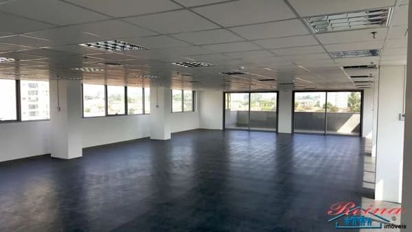 Sala comercial Em edifício para Aluguel em Jardim Caravelas São Paulo-SP