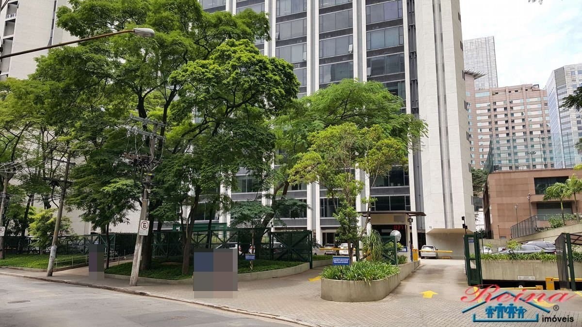 Sala comercial Em edifício para Aluguel em Itaim Bibi São Paulo-SP