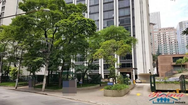 Sala comercial Em edifício para Aluguel em Itaim Bibi São Paulo-SP