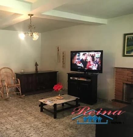 Casa Padrão para Venda em Mairiporã Mairiporã-SP