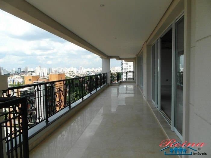 Apartamento Alto Padrão para Venda em Moema São Paulo-SP