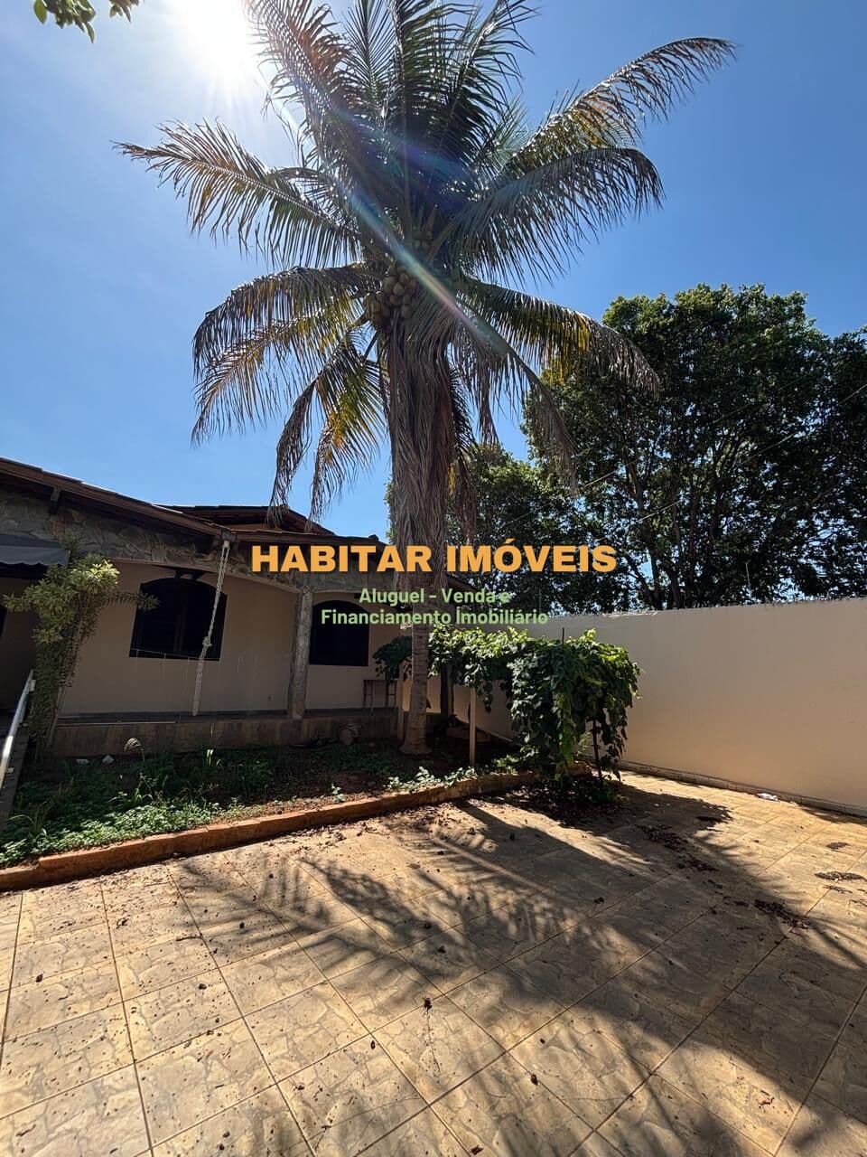 Casa Estilo Colonial na Avenida Sanitária
