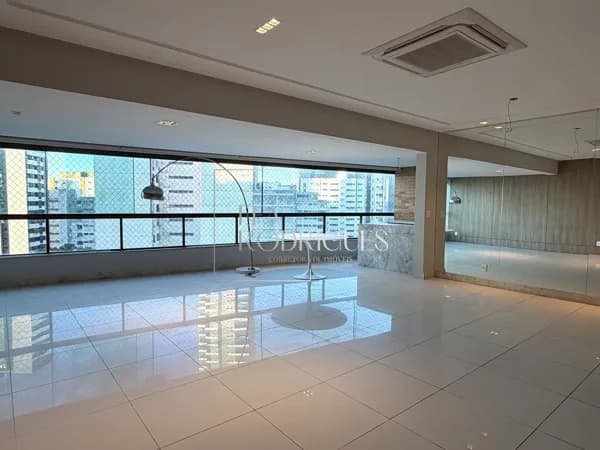 Apartamento Alto Padrão em Vitória, Salvador/BA