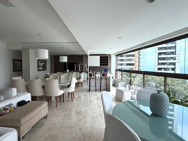 Apartamento Alto Padrão em Vitória, Salvador/BA