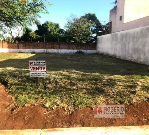 Terreno em Condomínio para Venda em Condomínio Verona Brodowski-SP