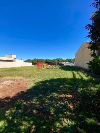 Terreno em Condomínio Veneza, Brodowski/SP