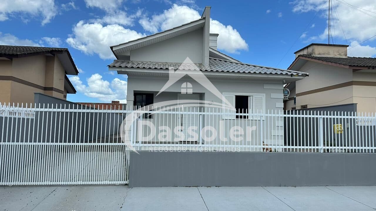 Casa Com Piscina