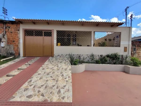 🏡 Novo Horizonte, casa com 3 quartos (1 suíte) + churrasqueira