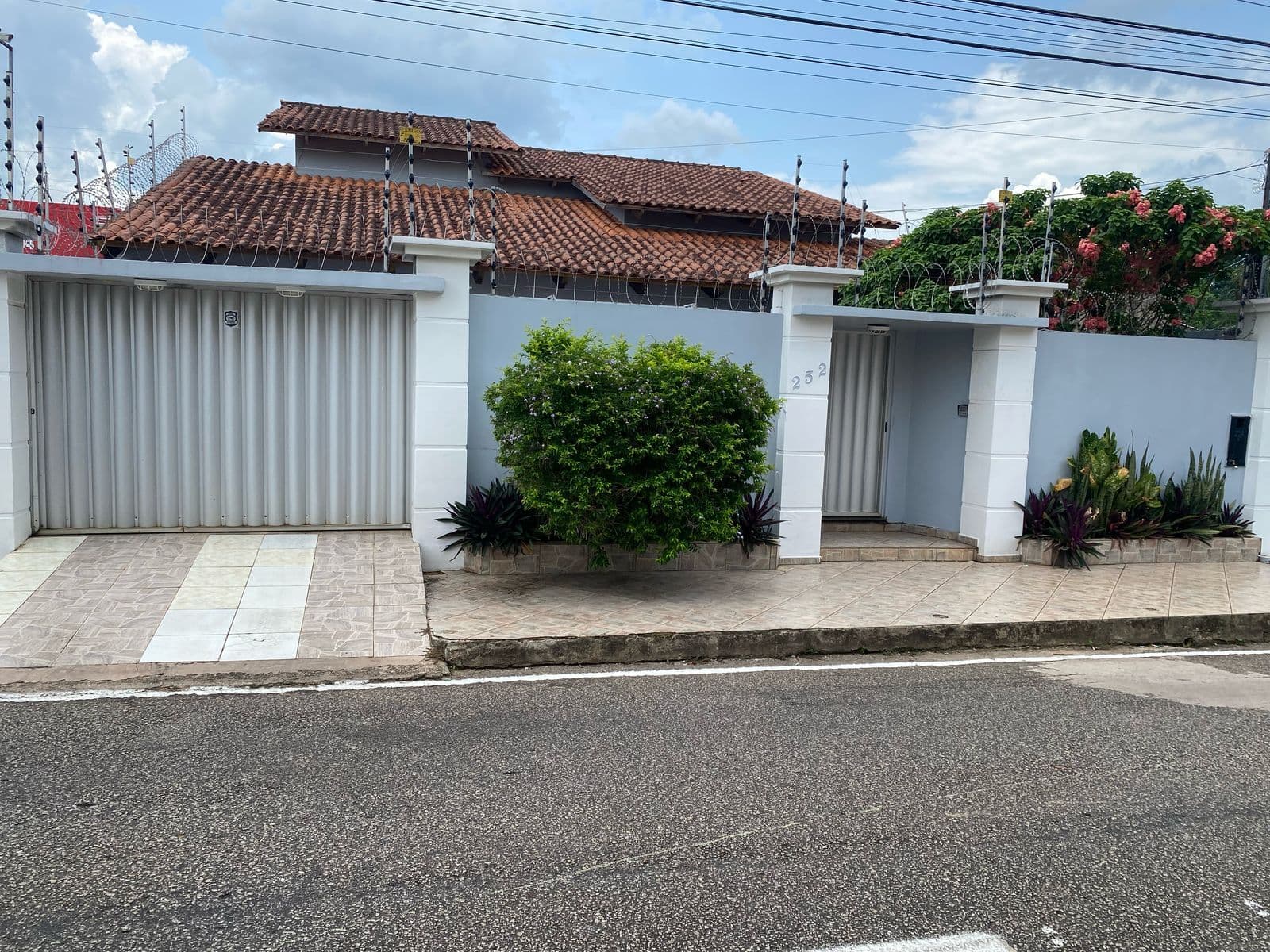 🏡 Bosque, Casa com 3 quartos (2 suítes ) + Hidromassagem