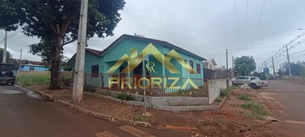 Casa em Missal - Centro