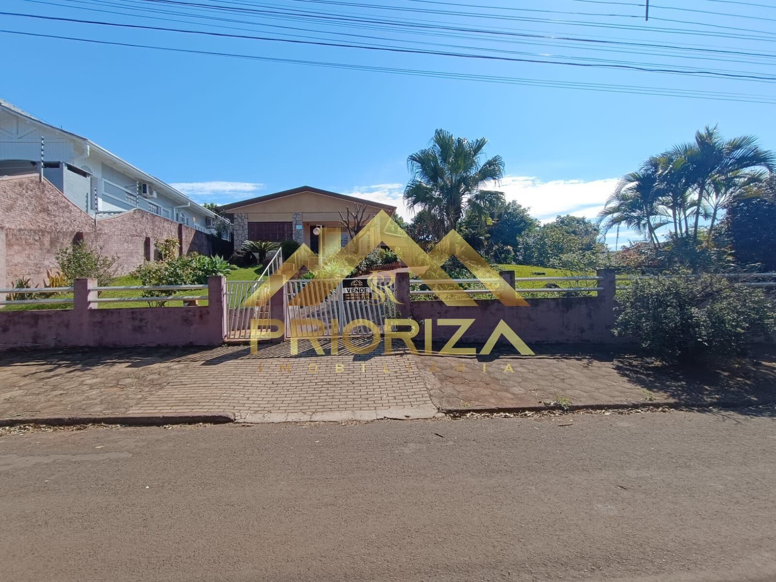 Casa em Missal - Centro