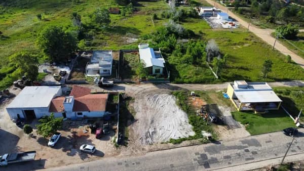 Lote comercial na Avenida Itália