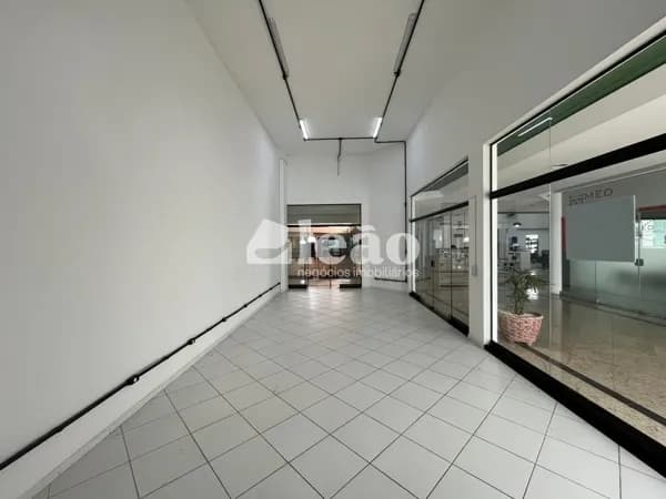 Sala Comercial para alugar no Centro Empresarial Caribe Center