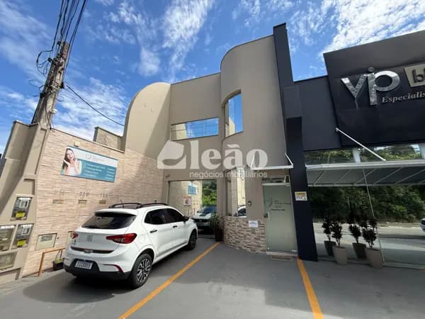 Casa Comercial para locação próximo ao Shopping Valinhos
