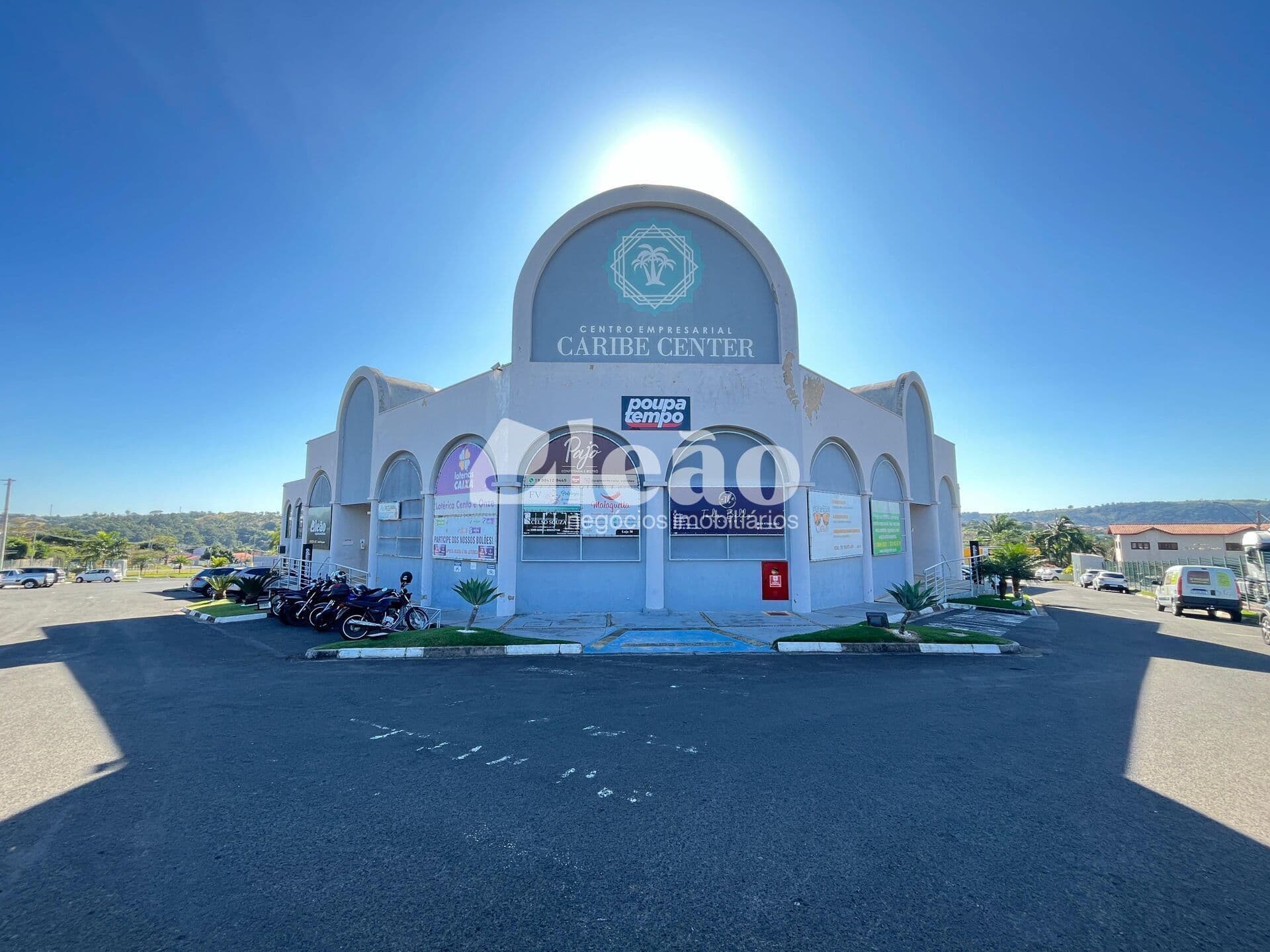 Sala Comercial à venda no Centro Empresarial Caribe Center