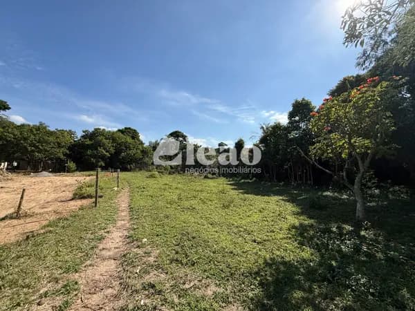 Terreno plano de 2.000 m² no bairro Chácaras São Bento, em Valinhos.