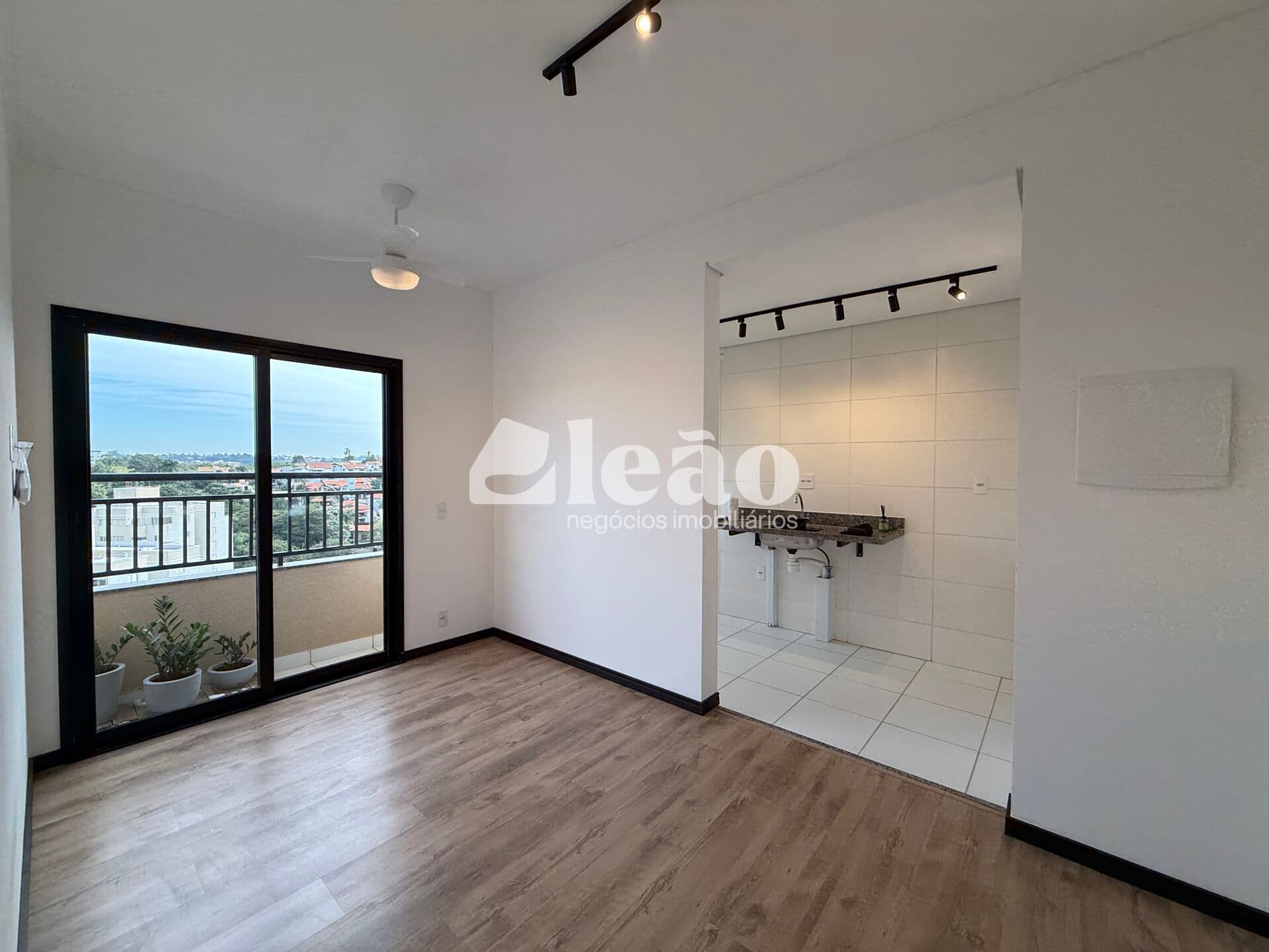 Apartamento no último andar do Edíficio Rampazzo - Valinhos/SP