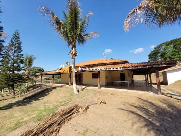 Sítio à venda no Condomínio Colinas do Atibaia