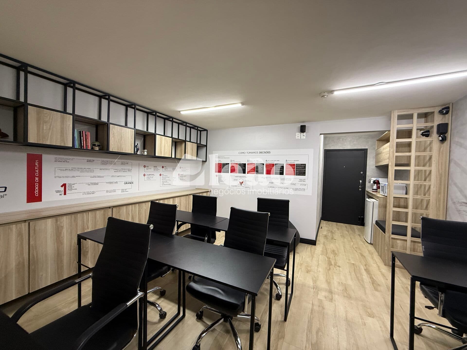 Sala Comercial mobiliada para locação no Centro de Valinhos