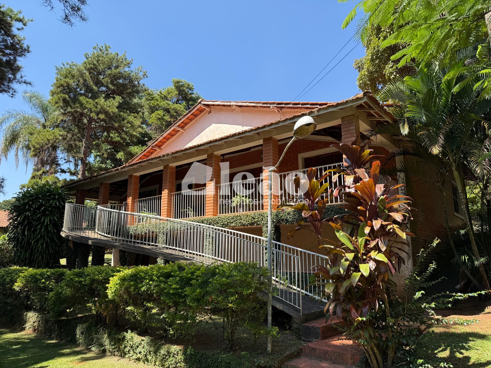 Chácara com 4986m² de terreno à venda no Joapiranga em Valinhos
