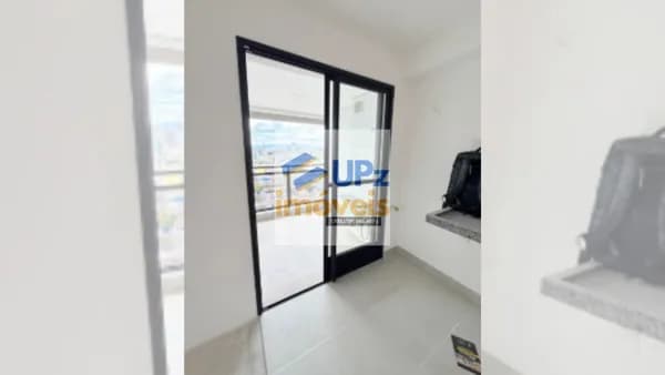 Apartamento com 2 dorms, varanda, 38m² com vaga no Centro de Osasco em Osasco-SP.
