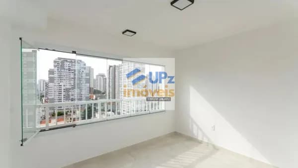 Apartamento Studio novo na Lapa, 1 dormitório, 1 banheiro e terraço