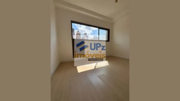 Lindo studio com suíte, 25m² com móveis sob medida na Vila Madalena em São Paulo-SP.